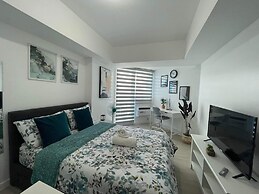 The Comfy Loft at Azure North