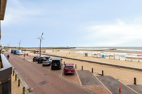 Apartment With Terrace for 4 People