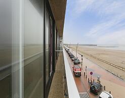 Seafront Apartment in Blankenberge