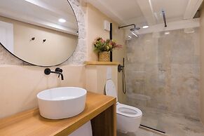 Luxury Apartment Lina - II