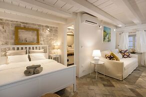 Luxury Apartment Lina - II