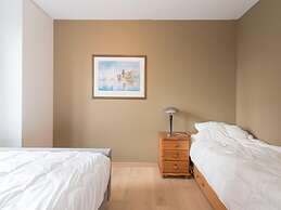 Tasteful Apartment Near the Beach