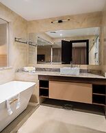 George Residence TLC