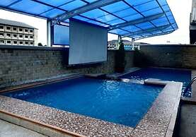 George Residence TLC