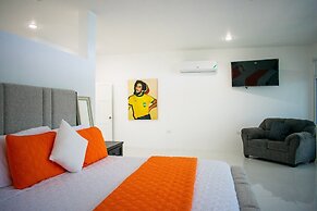 The W Villa 5 B R Oceanfront w Staff