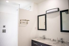 The W Villa 5 B R Oceanfront w Staff