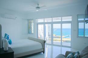 The W Villa 5 B R Oceanfront w Staff