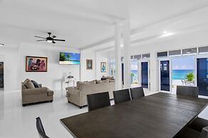 The W Villa 5 B R Oceanfront w Staff