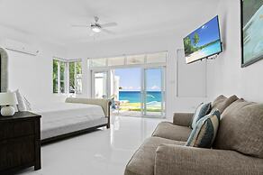 The W Villa 5 B R Oceanfront w Staff