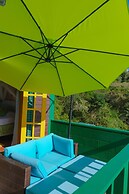 Turtle Point Bequia - 4 B R Villa w Staff