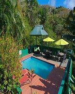 Turtle Point Bequia - 4 B R Villa w Staff