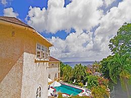 Sea Symphony Barbados - 6 B R Beachfront Villa w Staff