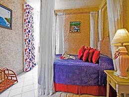 Sea Symphony Barbados - 6 B R Beachfront Villa w Staff