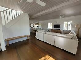 Whispering Palms 4 B R in Porters BDS