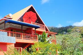 Flamingo Bequia - 4 B R Villa Including Cottage