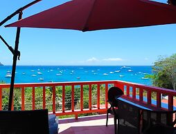 Flamingo Bequia - 4 B R Villa Including Cottage