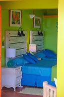 Flamingo Bequia - 4 B R Villa Including Cottage