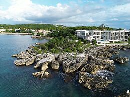 Santosha Whitehouse JM - 10 Bedroom Villa w Private Beach