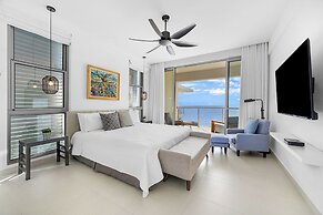 Santosha Whitehouse JM - 10 Bedroom Villa w Private Beach