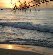 Paradise BDS - 3 B R Golf Villa at Rwml