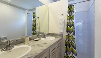 Paradise BDS - 3 B R Golf Villa at Rwml