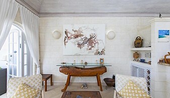 Paradise BDS - 3 B R Golf Villa at Rwml