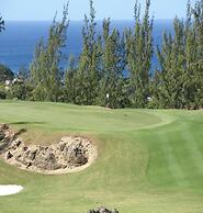 Paradise BDS - 3 B R Golf Villa at Rwml