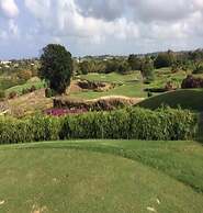 Paradise BDS - 3 B R Golf Villa at Rwml