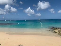 The Art Studio 12 Beachfront Apartment Barbados