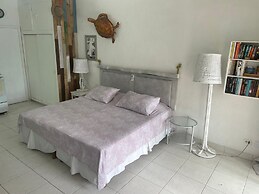 The Art Studio 12 Beachfront Apartment Barbados