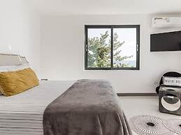 KRP - Luxury 7 B R Villa Whitehouse Jamaica