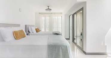 KRP - Luxury 7 B R Villa Whitehouse Jamaica