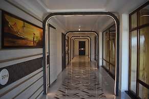 Nirvana Grand Hotel & Resort