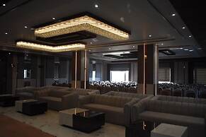 Nirvana Grand Hotel & Resort