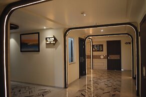 Nirvana Grand Hotel & Resort
