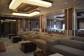 Nirvana Grand Hotel & Resort