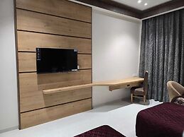 Nirvana Grand Hotel & Resort