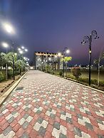 Nirvana Grand Hotel & Resort