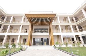 Nirvana Grand Hotel & Resort