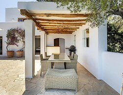 Magnificent Villa With sea Views