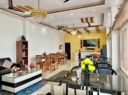 Dhurva Hotel and Resort