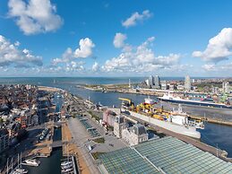 Central Apartment in Ostend Near Beach