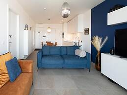 Central Apartment in Ostend Near Beach