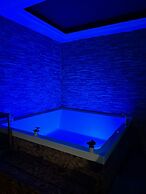 Royalty room spa