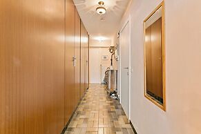 Apartment With 2 Rooms and Terrace