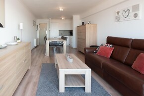 Apartment in Mariakerke With Stunning Sea View