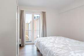 Apartment in Mariakerke With Stunning Sea View