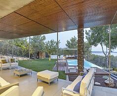 Luxury Villa With sea and Sunsets Views