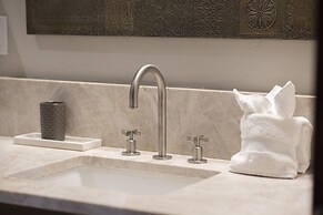 Howelsen Place A202 1 Bedroom Condo