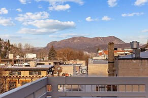 Howelsen Place A202 1 Bedroom Condo